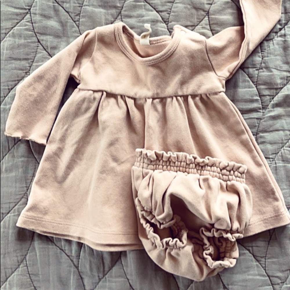 EUC 0-3 Quincy Mae set